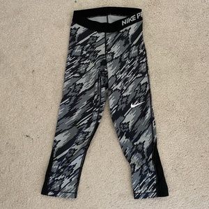 Nike pro leggings